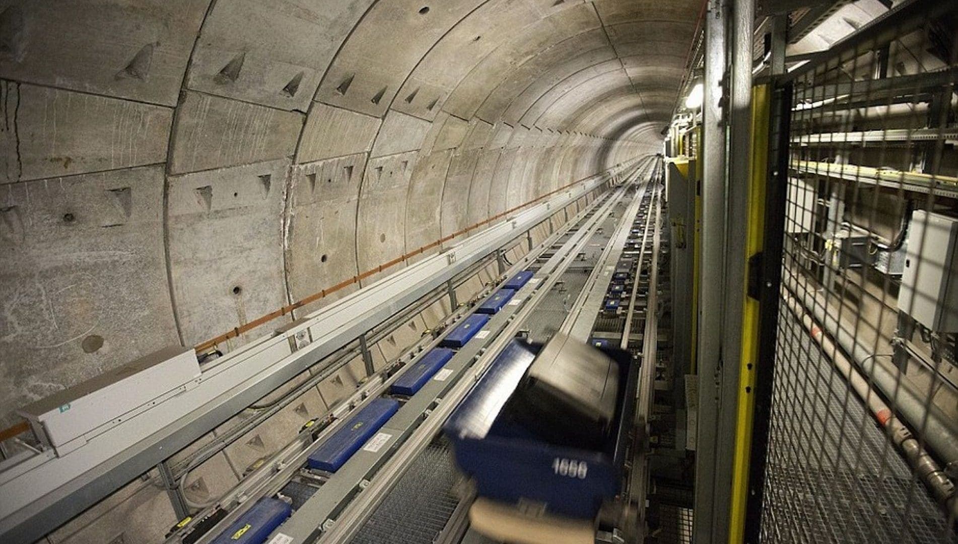 Heathrow Post T5 Transfer Baggage Tunnel Ferrovial