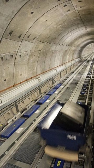 Heathrow Post T5 Transfer Baggage Tunnel