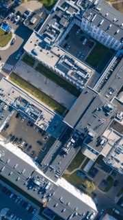 plano aereo de infraestructuras en una iudada