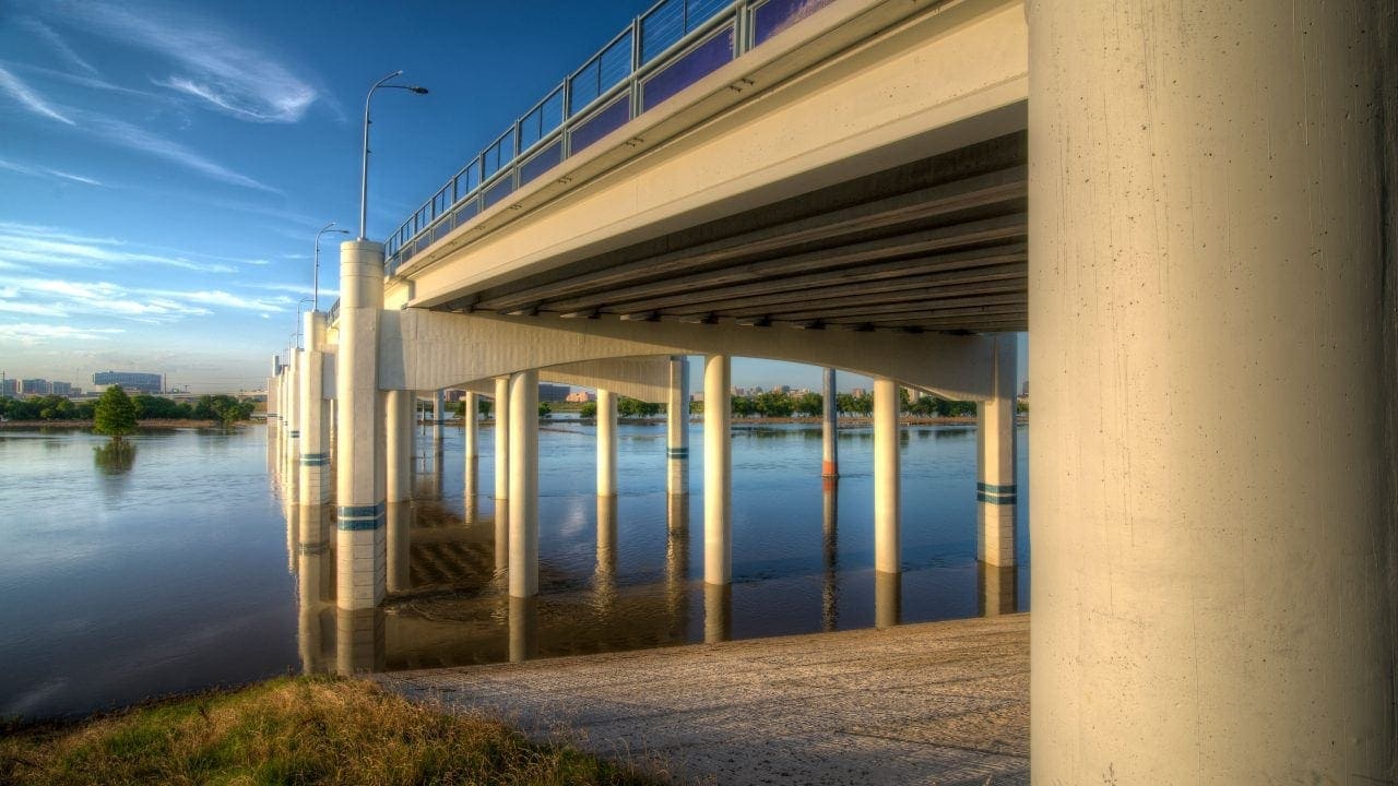 Sylvan Avenue Bridge Project, Texas - US