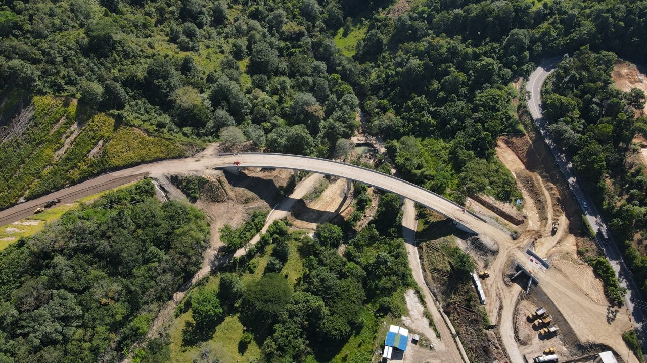 Viaducto La Peligrosa en la Ruta del Cacao