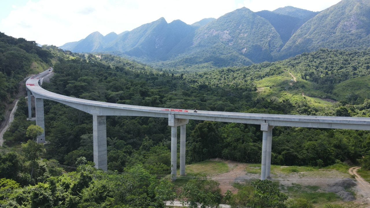Viaducto La Peligrosa en la Ruta del Cacao