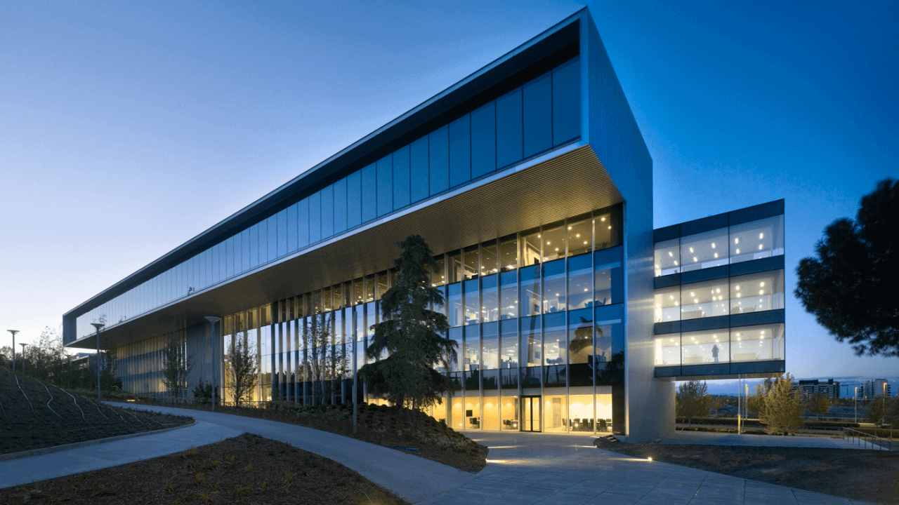 tecpresa postesado en edificación oficinas corporativas real madrid
