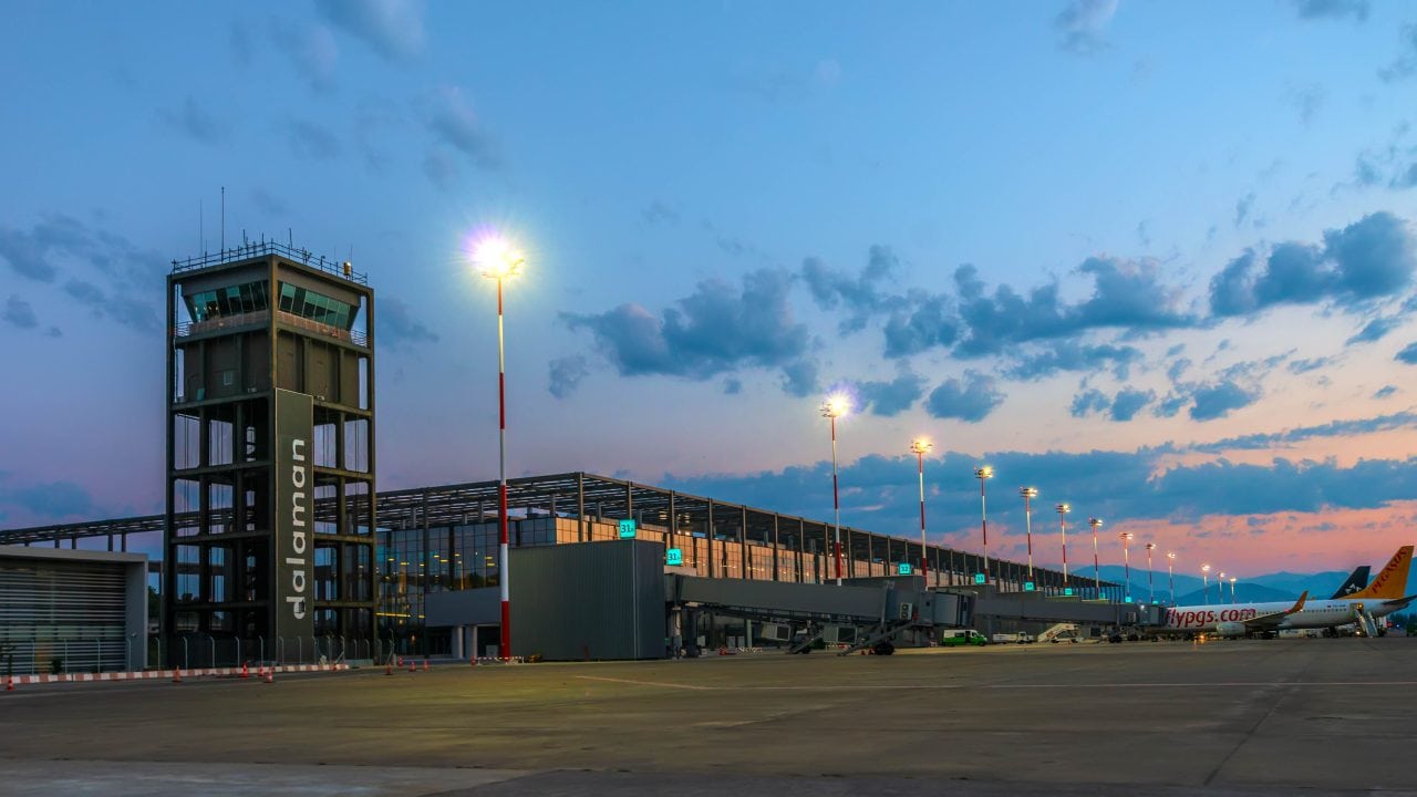 YDA DALAMAN INTERNATIONAL AIRPORT EXTERIOR