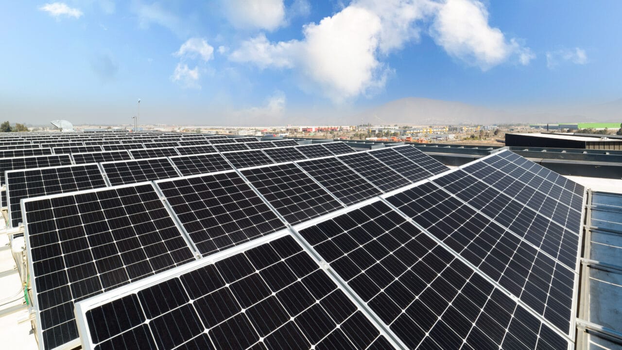 Placas Solares Sede Coordinador Eléctrico de Chile