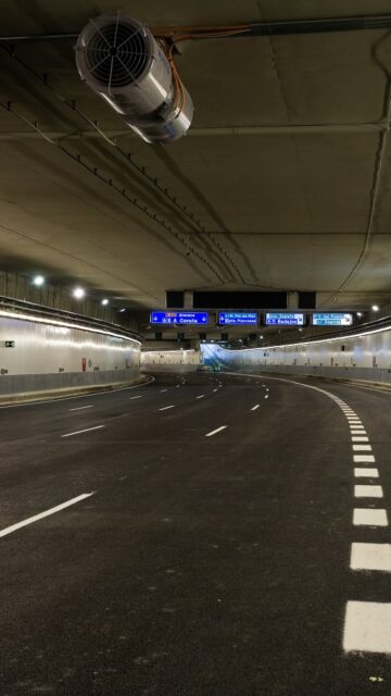 Vista del tunel de la M-30 entre Pte.Segovia a Pte.S.Isidro en Madrid