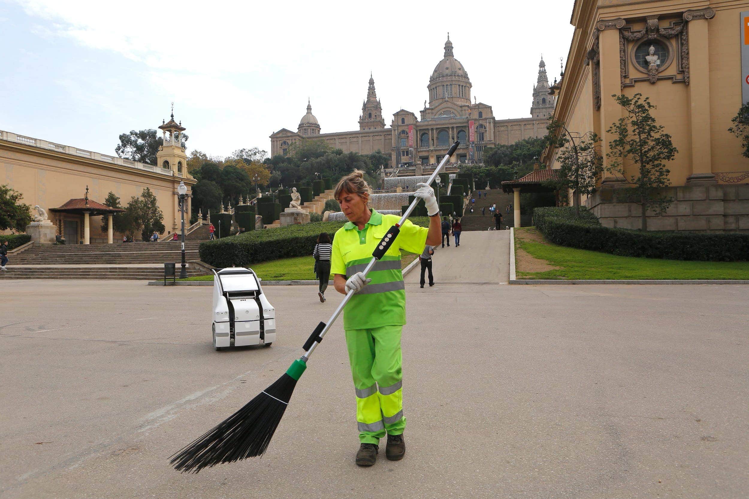 robot to help streets cleaners