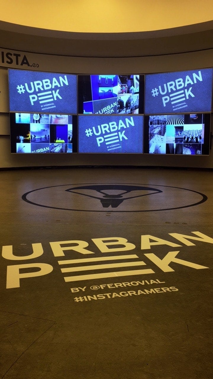 La entrada de la exposición UrbanPeek