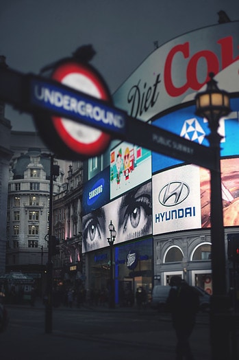 piccadilly circus foto de londres