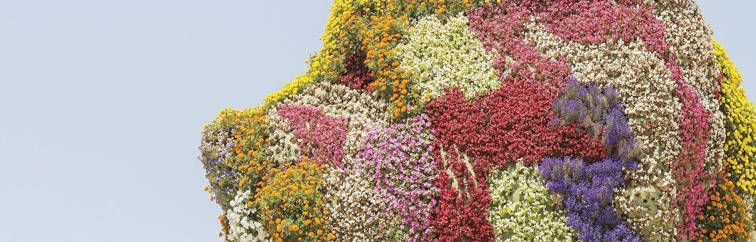 cabeza puppy perro con flores museo guggenheim bilbao