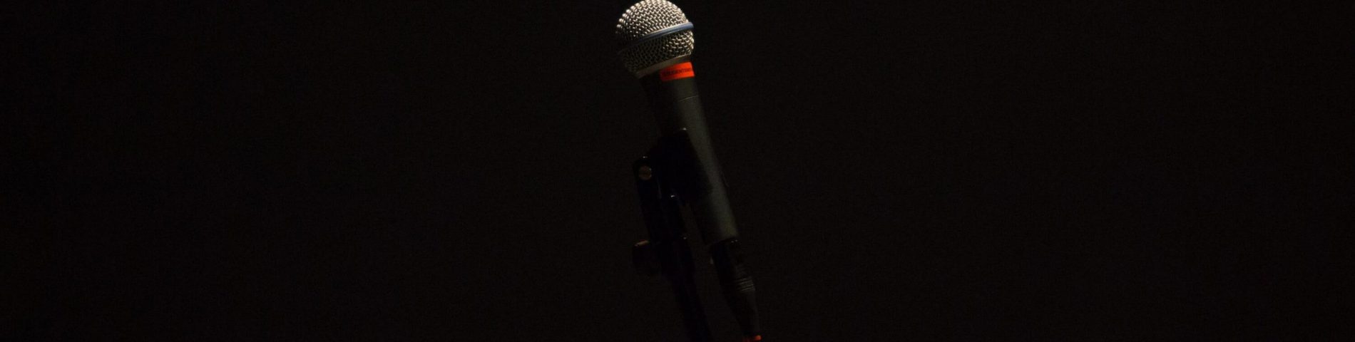 microphone unsplash