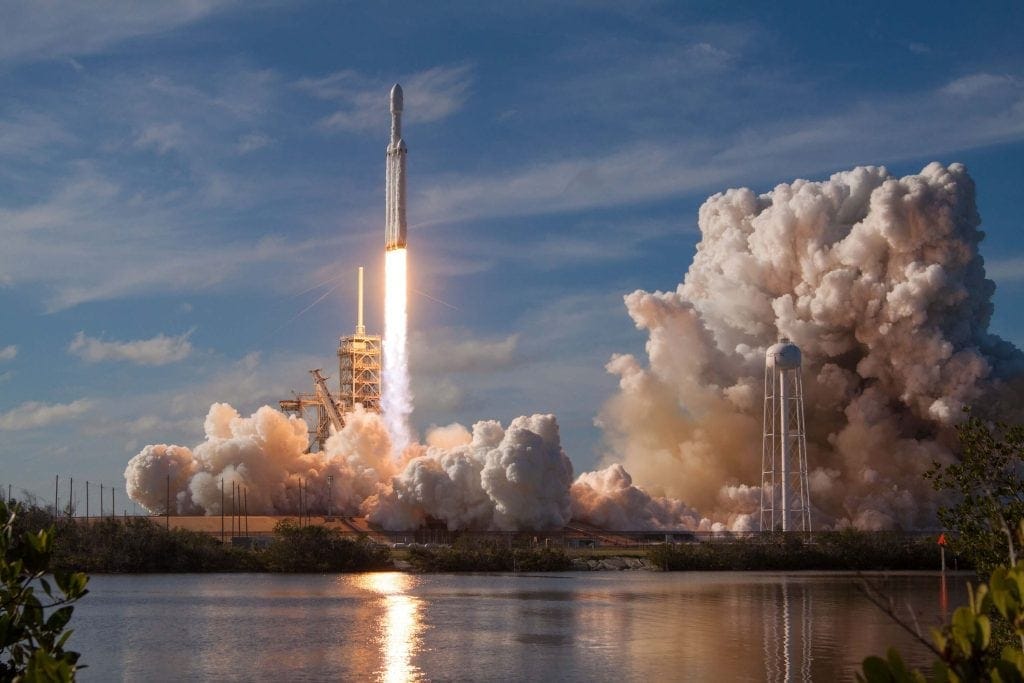 Image of a spaceship taking off from Cape Canaveral