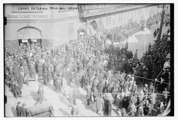 Baker Bowl, main entrance (1915)