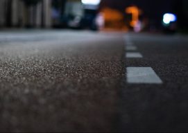 imagen de una carretera asfaltada