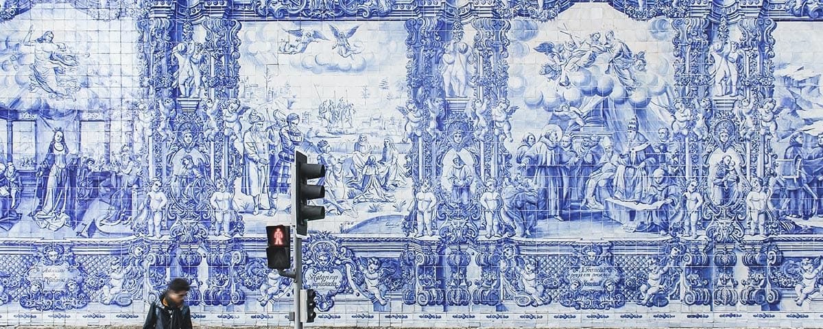 Azulejos de edificio de la Estación de Porto-São Bento