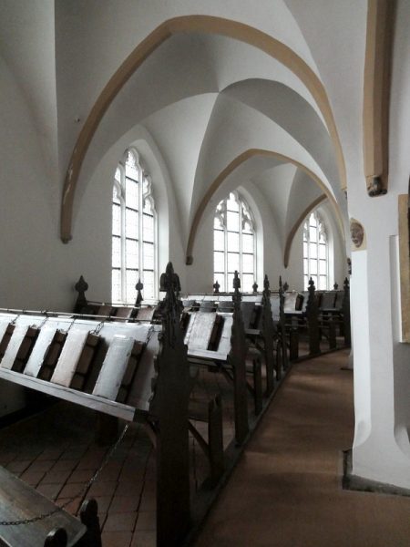 Zutphen Librije en la iglesia de St. Walburgis