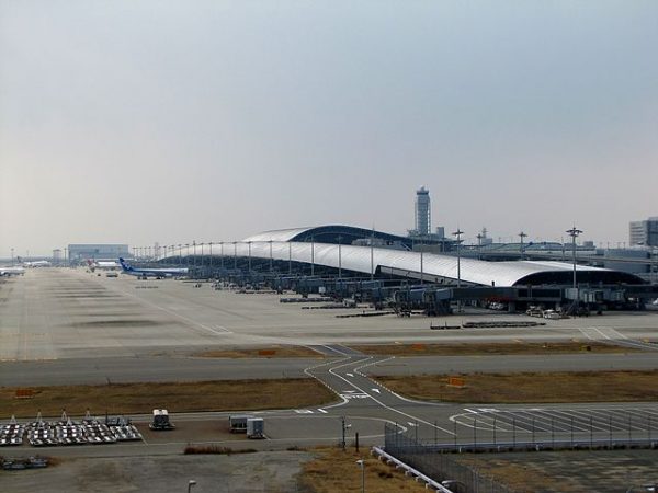 Aeropuerto Internacional de Kansai construido sobre el agua