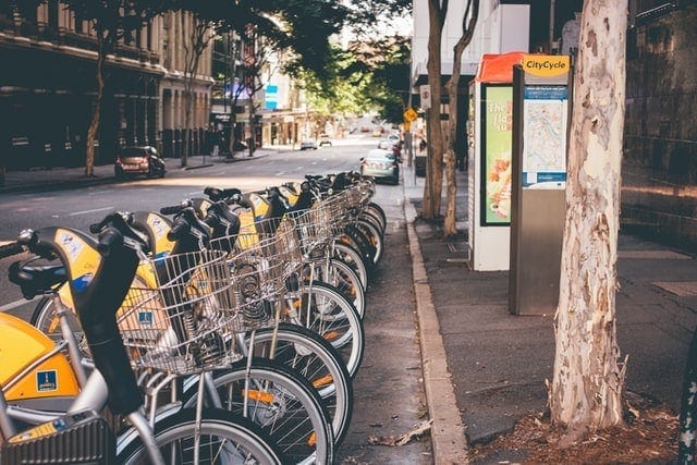 Estación de bicicletas urbanas compartidas