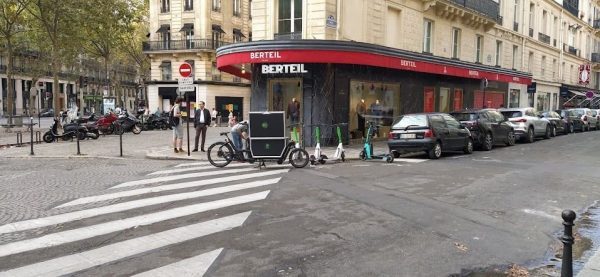 Parisian delivery bikes