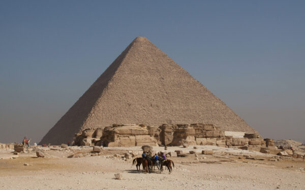 La pirámide de Guiza 