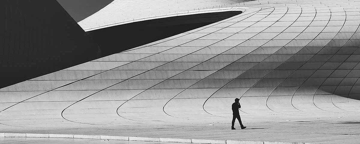 Centro Heydar Aliyev en Bakú, Azerbaiyán, de Zaha Hadid