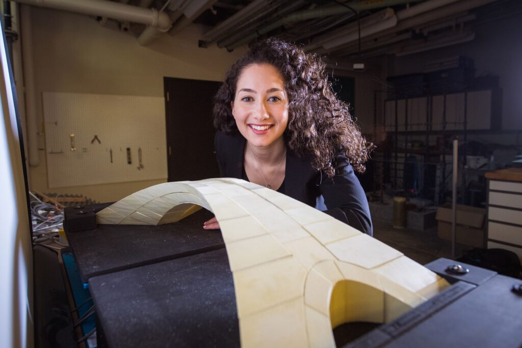 Modelo del puente de Da Vinci realizado por un equipo del MIT
