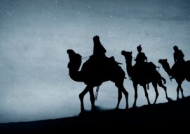 Los Tres Reyes Magos en camellos