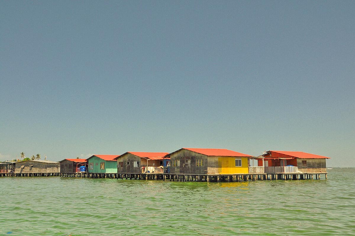 Palafitos sobre el lago Maracaibo en Venezuela
