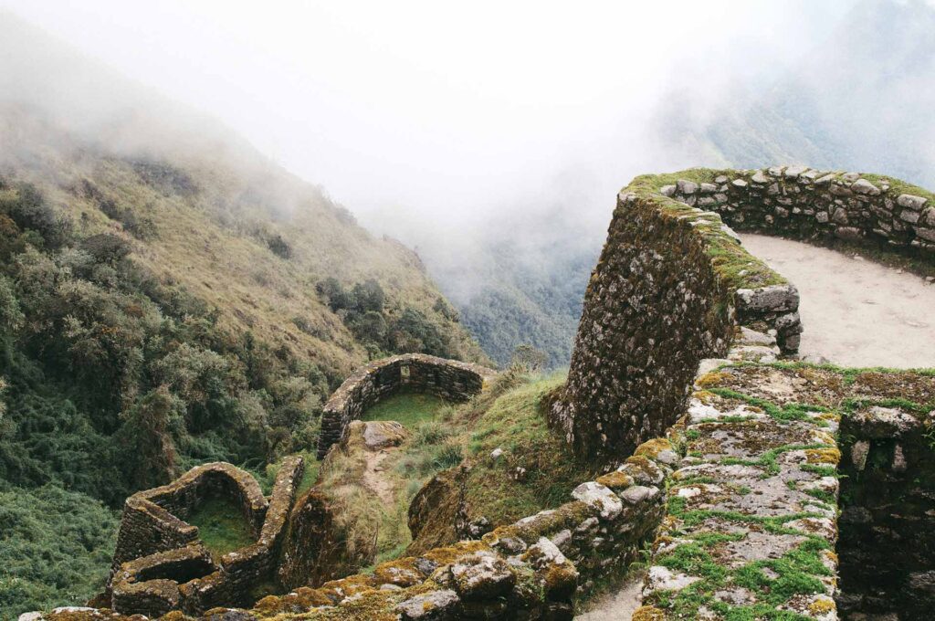 Antiguo camino inca en Cusco, Perú.