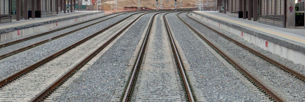 Vías-del-AVE-construidas-por-Ferrovial