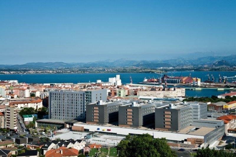 Exterior view of the Smart Hospital Cantabria