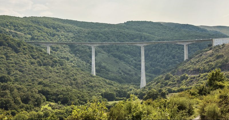 Bridge spans countryside