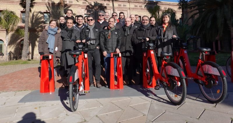 people. Everything's ready for the installation of a new shared bicycle service in Barcelona