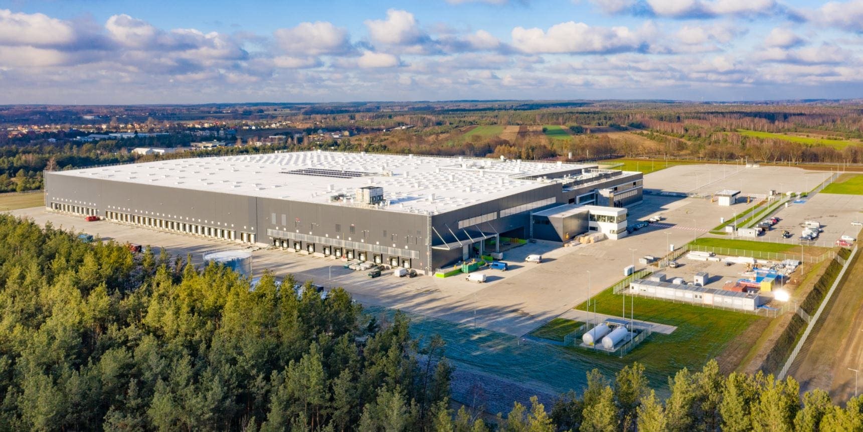 Lidl and Budimex Launch Largest Distribution Center in Poland