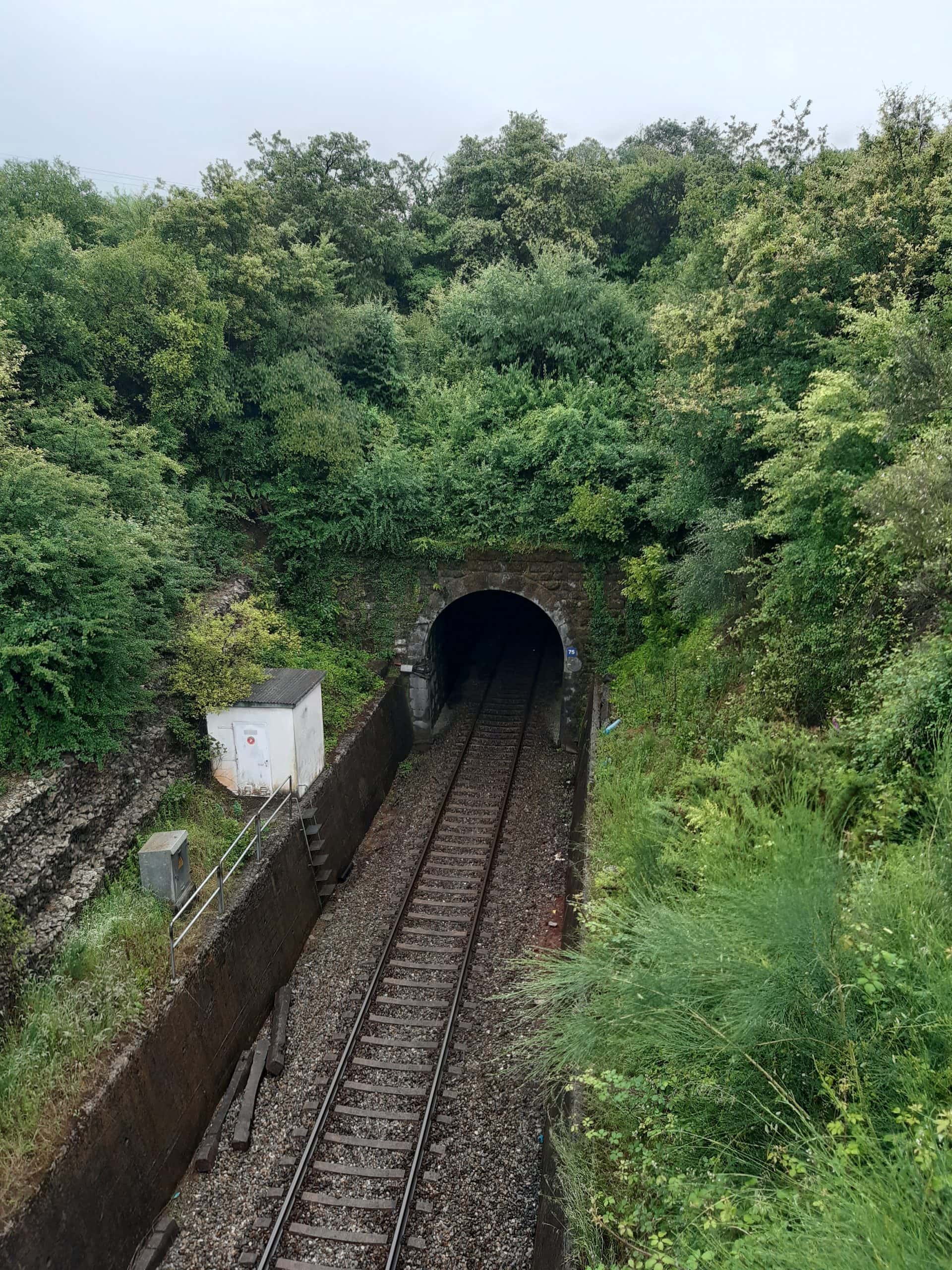 Ferrovial construcción túnel Lugo